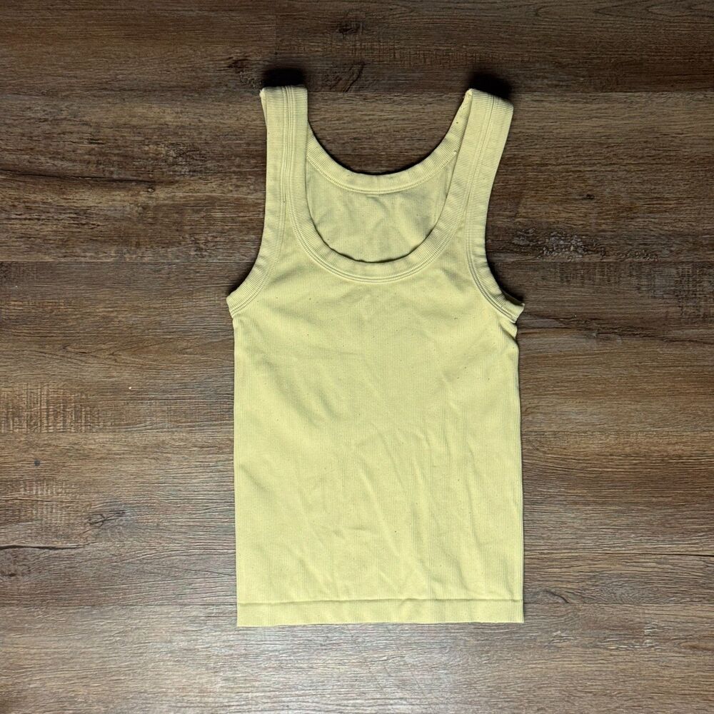 Bobbles & Lace Butter Yellow Ribbed Tank Top Size S